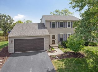 960 Oakland Ln, Aurora, IL 60504