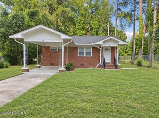 1007 Romaine St, Tarboro, NC 27886