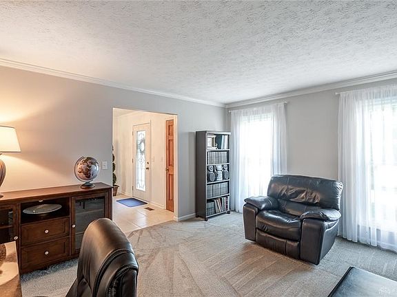 5th image of 3810 Westwind Dr