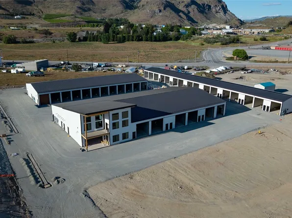 73 E Shop Avenue #C3, Chelan, WA 98816