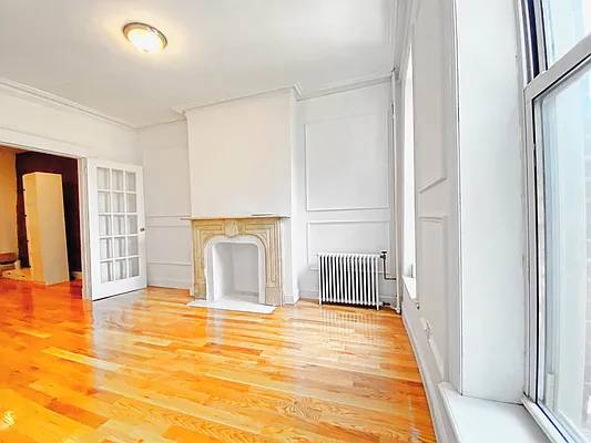 Rented by Douglas Elliman | media 35