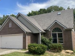 3633 White Pine Dr, Lexington, KY 40514