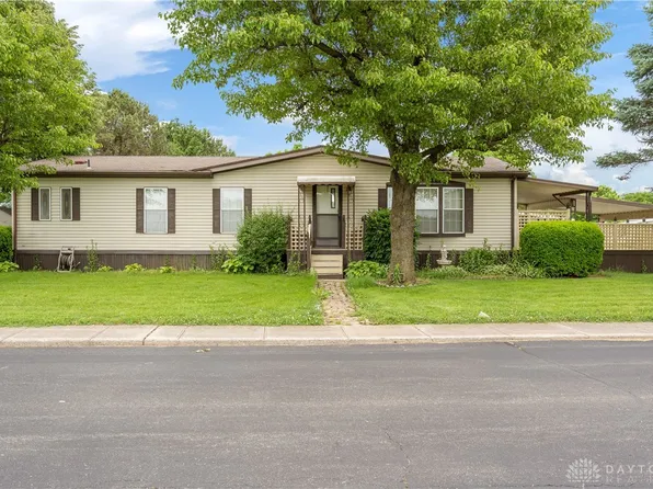 5205 Suncrest Dr, Dayton, OH 45414