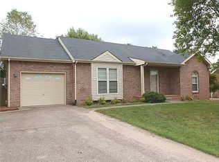 1995 Waywick Dr, Clarksville, TN 37043