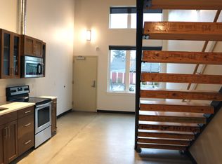 BD52, Portland, OR 97206