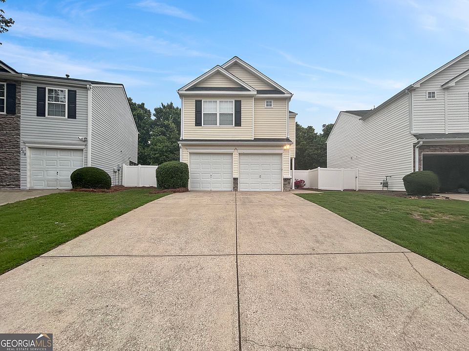 1st image of 206 Ilex Dr