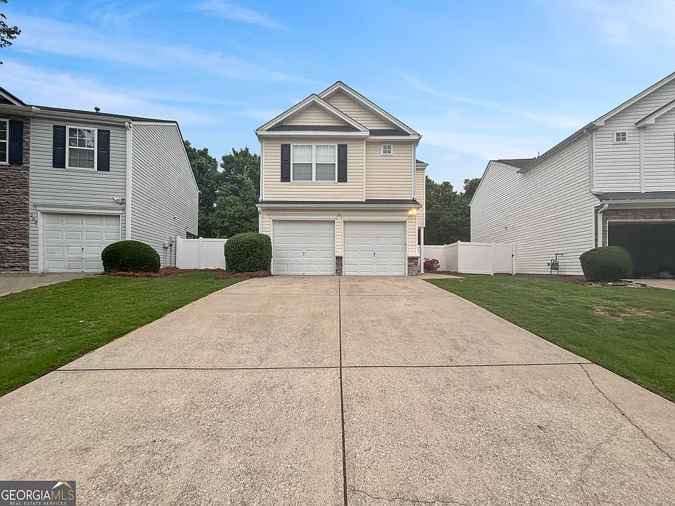206 Ilex Dr