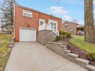 43 Seneca Dr, Pittsburgh, PA 15228