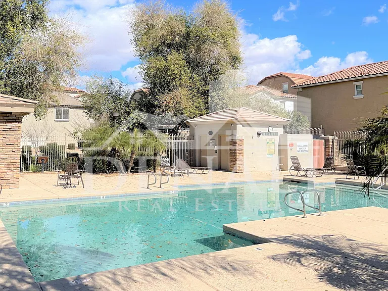 4321 E Jasper Dr — Photo 17