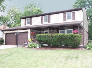 8135 Priestley Dr, Reynoldsburg, OH