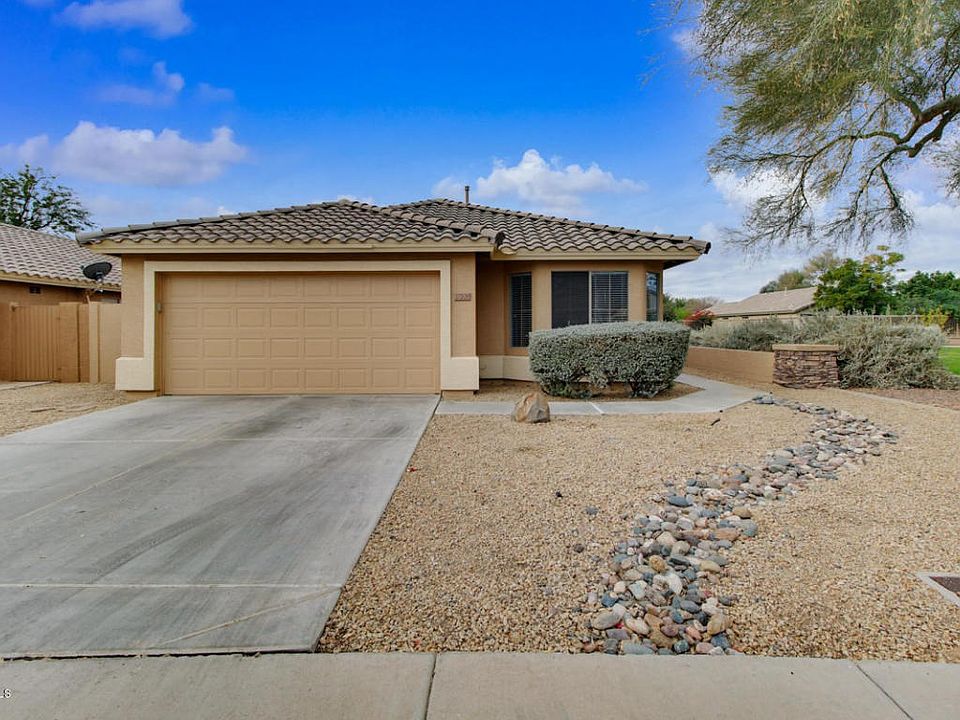 17208-North-52nd-Drive-11