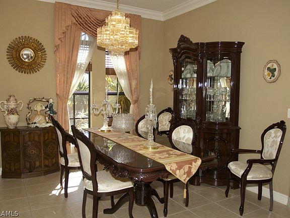 4th image of 2823 SW 34th Terrace Cpe