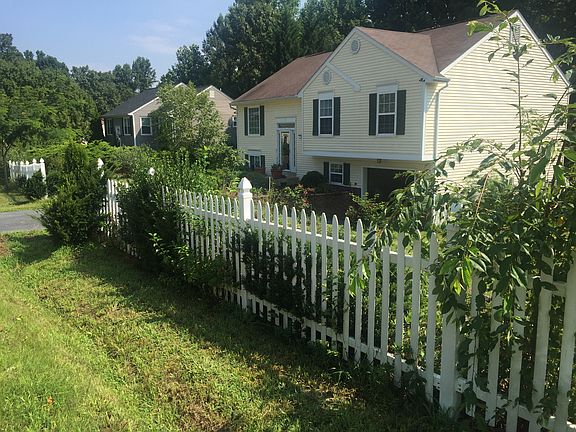2nd image of 4 Brentwood Ln