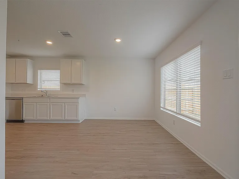 26814 Cenzontle Dr — Photo 10