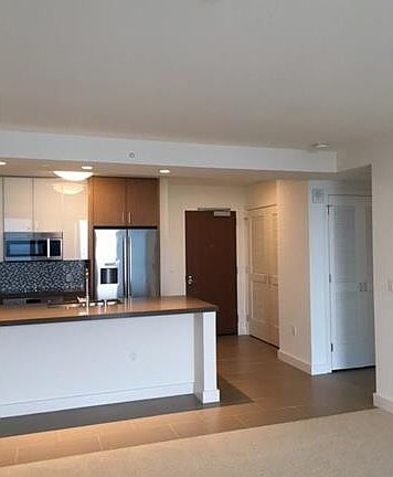 2nd image of 600 Ala Moana Blvd #3908