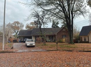 2308 Bartlett Oaks Dr, Memphis, TN 38134
