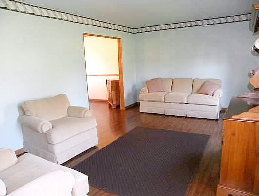 2nd image of 170 S Belmont Ave