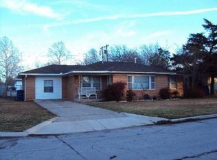 1911 W Walnut Ave, Duncan, OK 73533