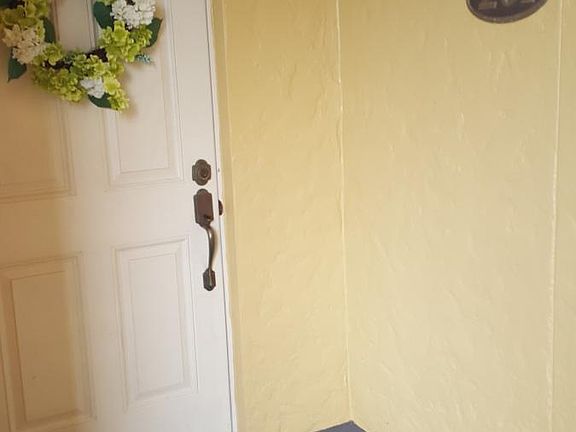 3rd image of 5068 Annunciation Cir Unit 201