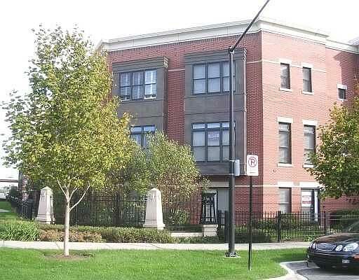 1st image of 1511 S Peoria St
