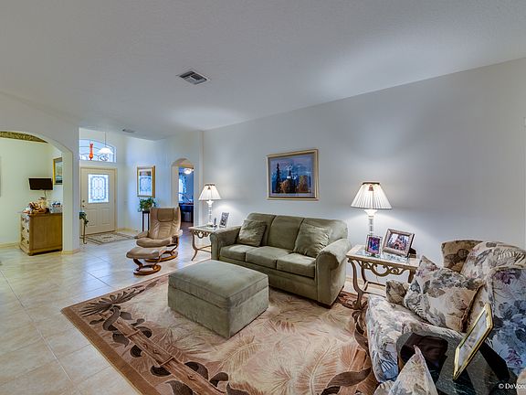 2nd image of 20516 Queen Alexandra Dr