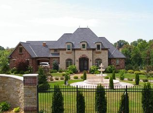 628 Maple Ridge Dr, Union, MO 63084