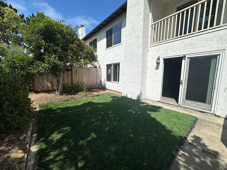 9821 Genesee Ave — Photo 26