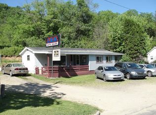 826 W Kickapoo St, Readstown, WI 54652