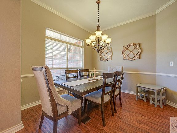 5th image of 3808 Sylvia Dr