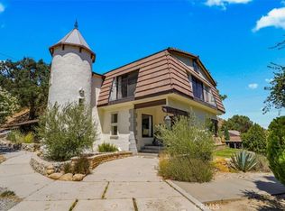 31161 Delwood St, Val Verde, CA 91384