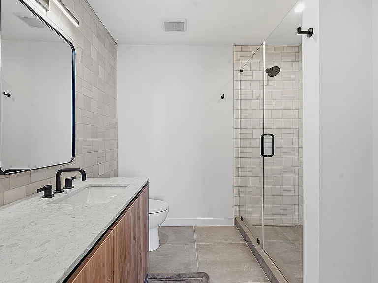 84 East Ave #3810 — Photo 17