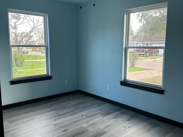 3556 S Naylor Cir, Corpus Christi, TX 78408