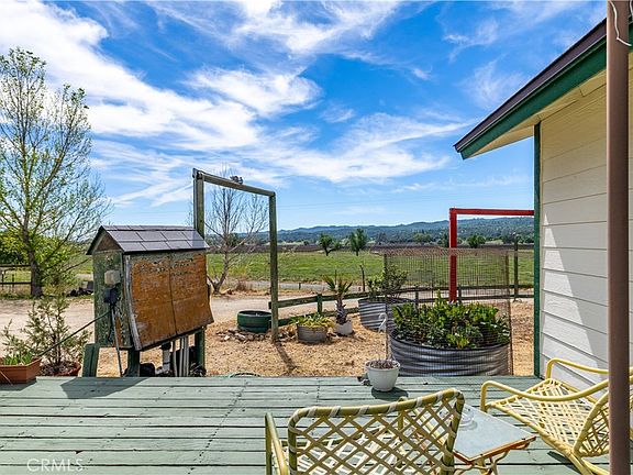 5th image of 70331 Vineyard Canyon Rd