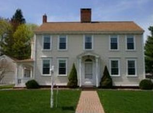 25 Pleasant St, Cromwell, CT 06416