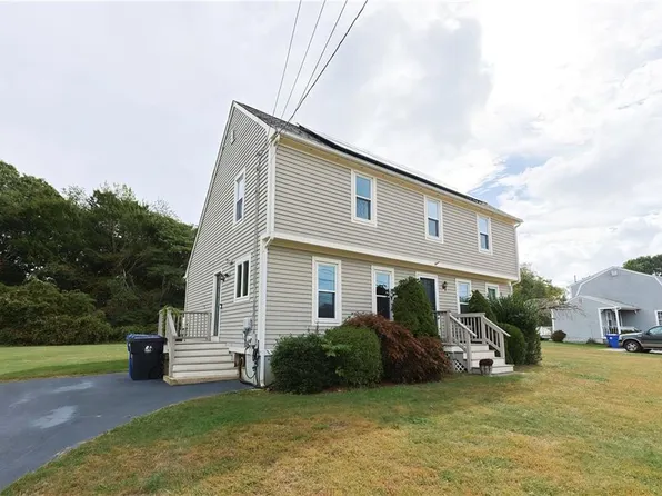8 Evie Dr, Warren, RI 02885