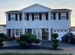 2938 Bayview Ave, Wantagh, NY 11793