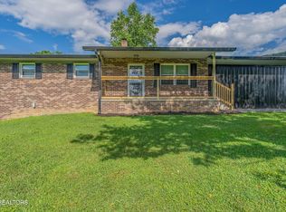 104 Apricot Rd, Cosby, TN 37722