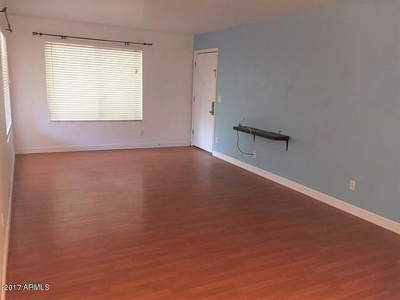 3rd image of 1905 E UNIVERSITY Drive #143