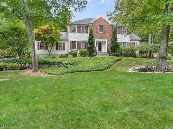 6 Everest Dr, Allamuchy Twp., NJ 07840