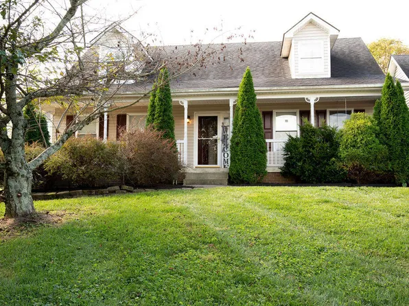 213 Orchid Ct, Winchester, KY 40391