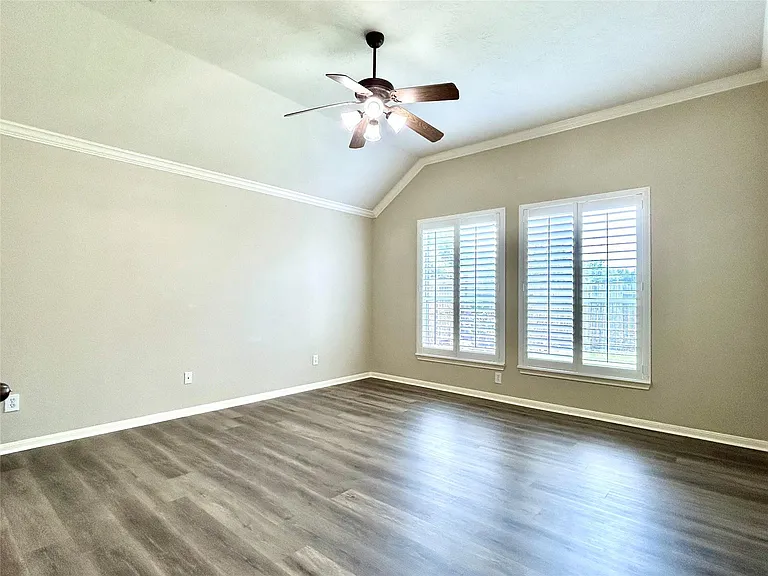 2606 Sun Flare Ln — Photo 8