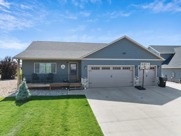 3809 Ward Ave, Spearfish, SD 57783