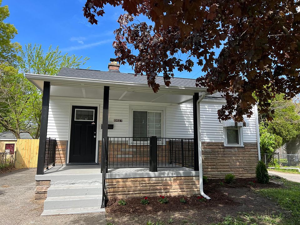 2627 Pontiac St, Columbus, OH 43211 Zillow