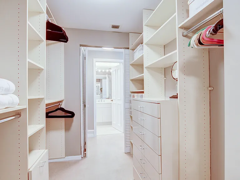 300 SE 5th Ave #6160 — Photo 17