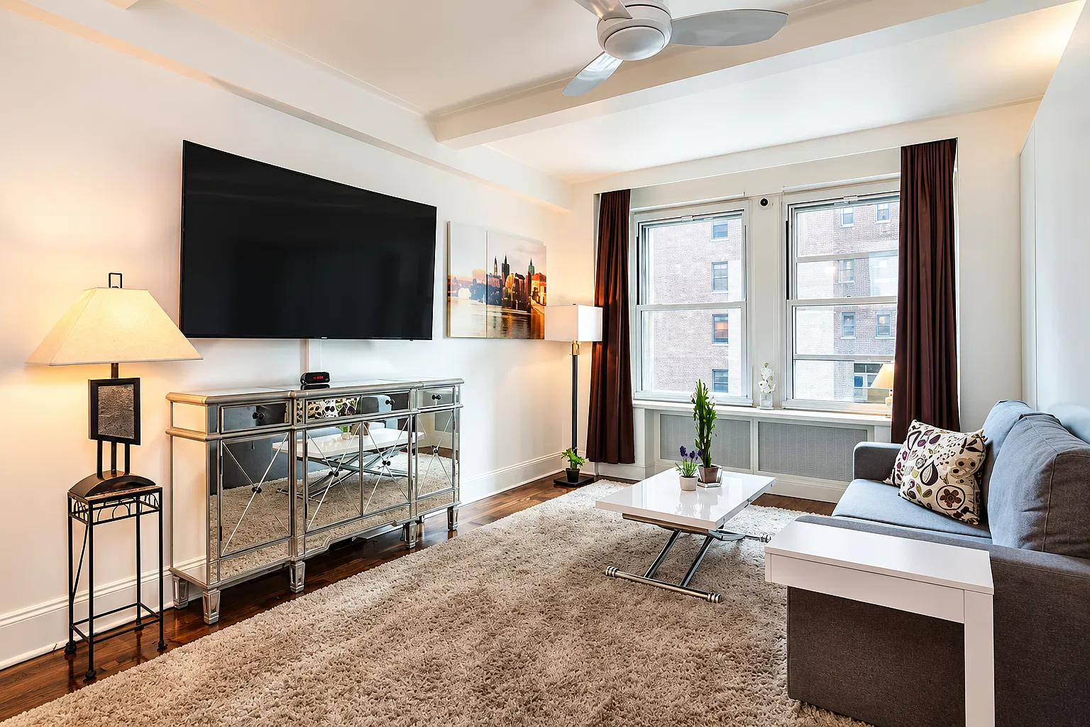 433 West 34th Street — Photo 3