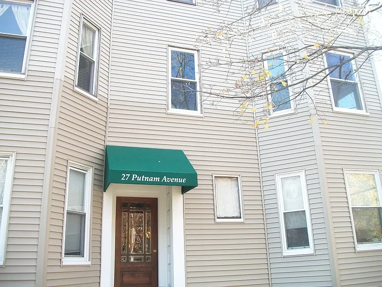 27 Putnam Ave #2 — Photo 14