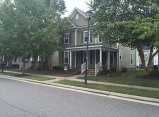 619 Water Lilly Rd, Portsmouth, VA 23701