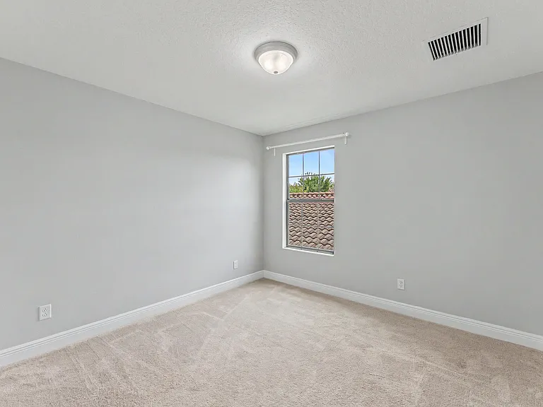 12969 Burns Dr — Photo 21