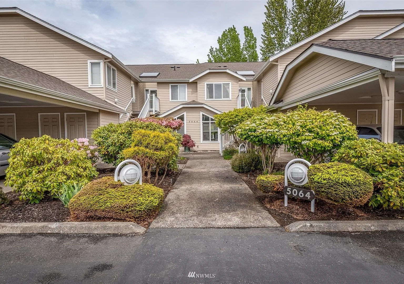 5064 Festival Blvd - 1D *One Month Free Rent With a New Lease* — Photo 1