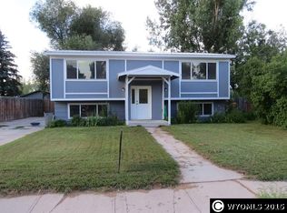520 Jefferson St, Lander, WY 82520